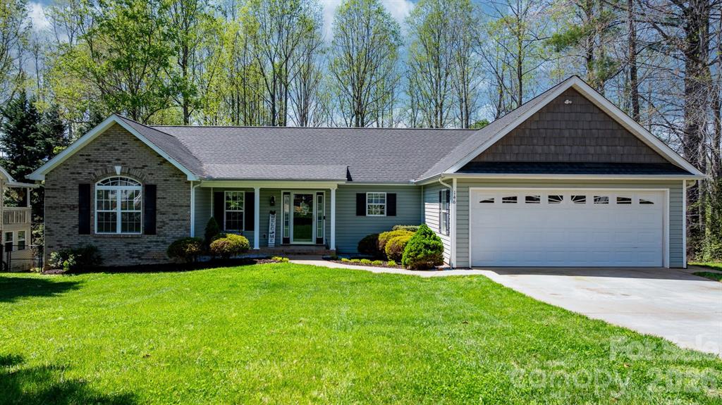 146 Deer Creek Drive, Hudson photo 1 of 32