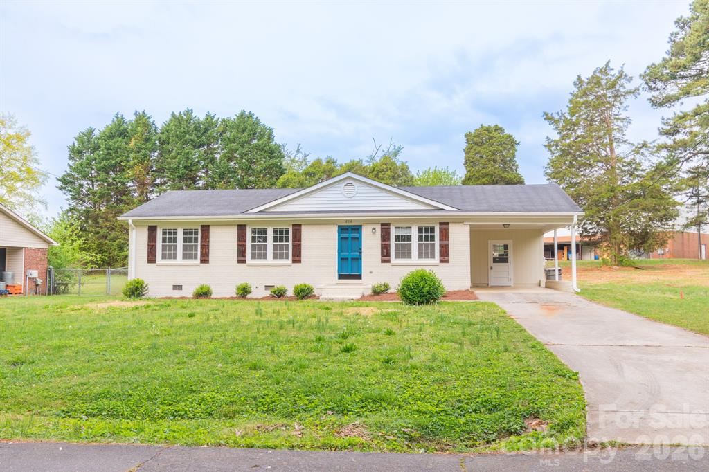 212 Pine Street, Rockwell photo 1 of 36